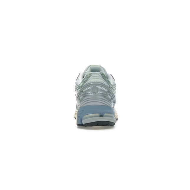 Sneakers 1906R coloris Ice Blue Melon Water